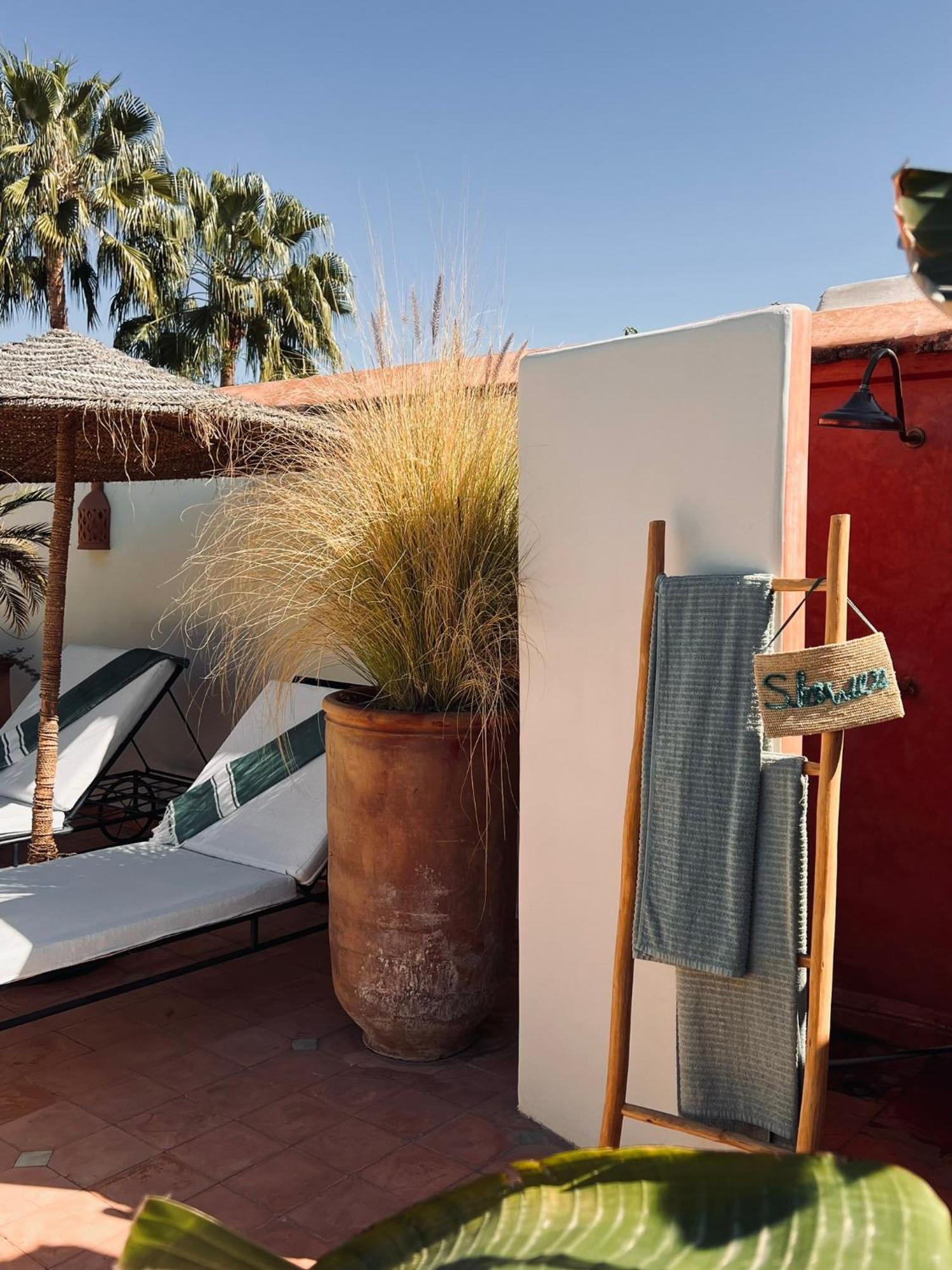 Riad Prive Sadaka Bassin Rooftop Marrakesh Bagian luar foto